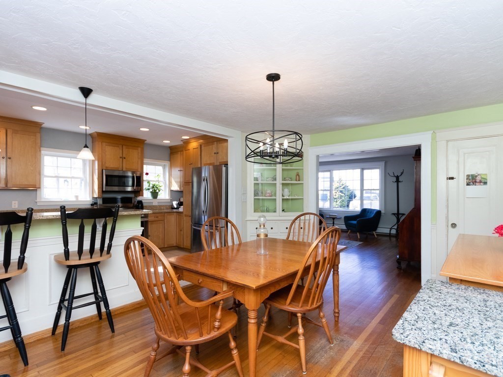 79 Aberdeen Road Quincy, MA 02171 - Photo 5 of 36 Gallery Image 5