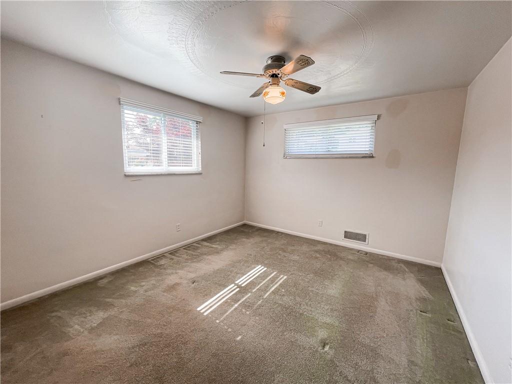 11440 McKee Road Irwin, PA 15642 - Photo 12 of 25 Gallery Image 12