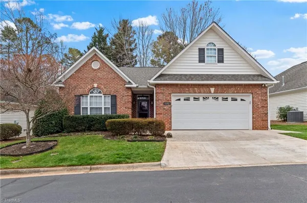 $325,000 | 132 Sterling Point Court, Winston-Salem, NC 27104