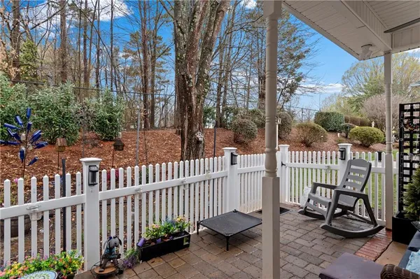 $325,000 | 132 Sterling Point Court, Winston-Salem, NC 27104