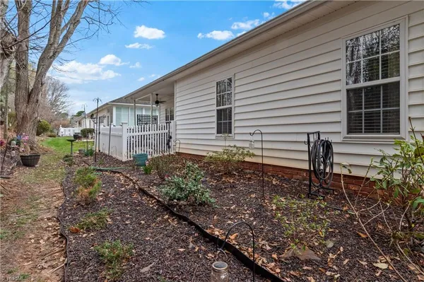 $325,000 | 132 Sterling Point Court, Winston-Salem, NC 27104