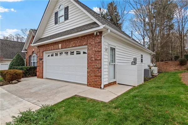 $325,000 | 132 Sterling Point Court, Winston-Salem, NC 27104