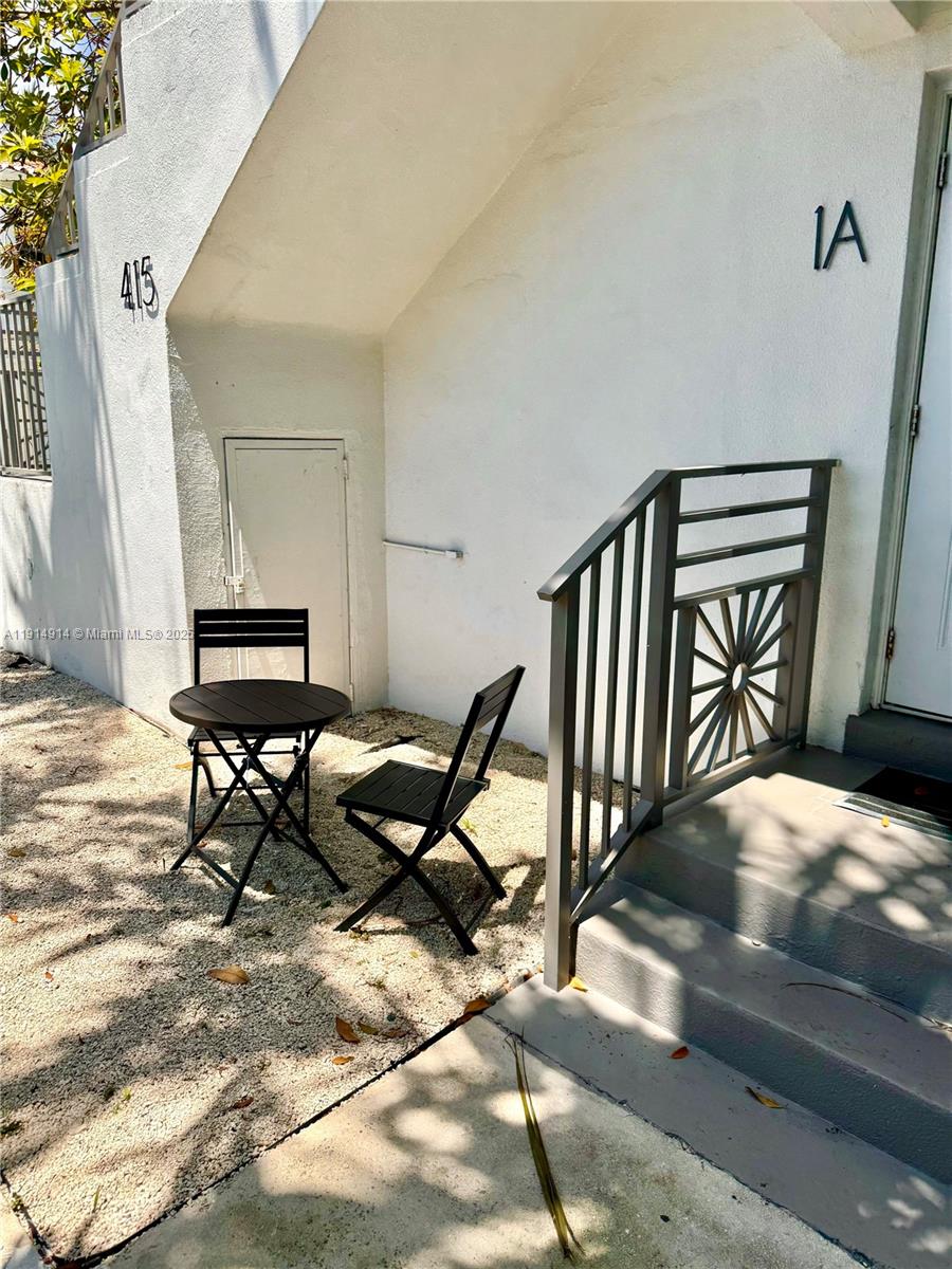 415 75th Street, Unit 1A Miami Beach, FL 33141 - Photo 2 of 19