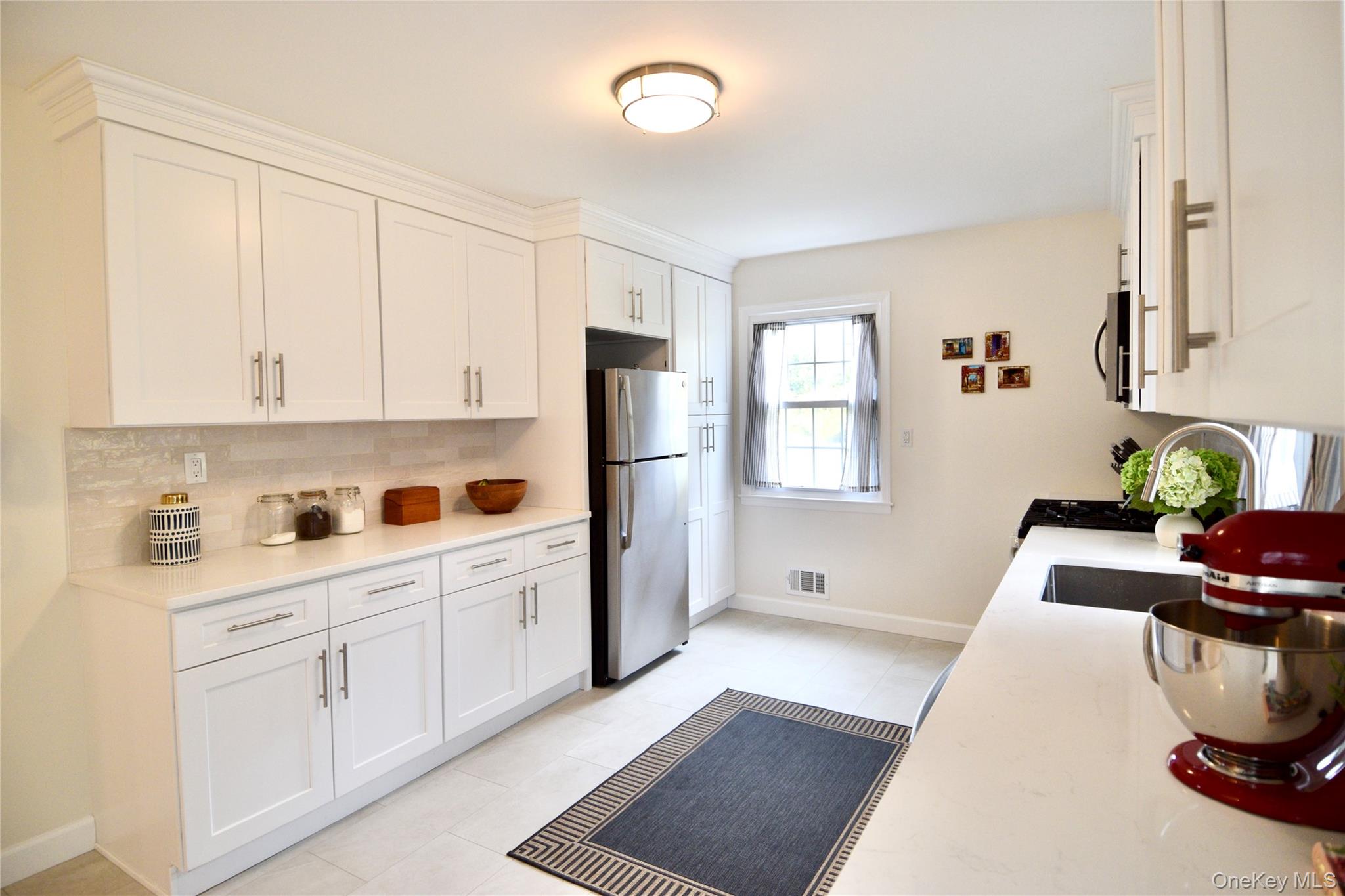 1131 Dobbs Ferry Road White Plains, NY 10607 - Photo 5 of 26 Fully Renovated in 2024