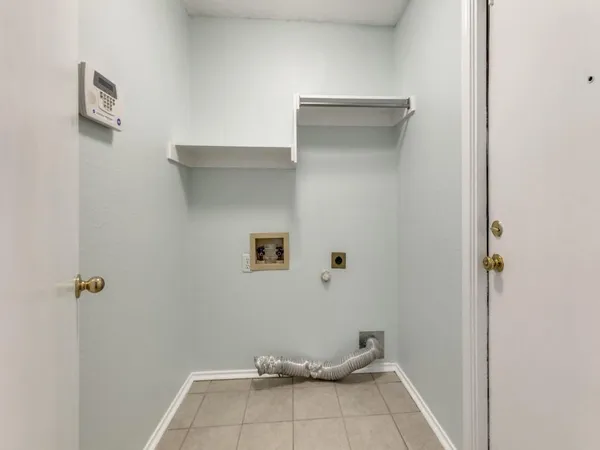 $2,800 | 4801 Holly Berry Drive, Plano, TX 75093