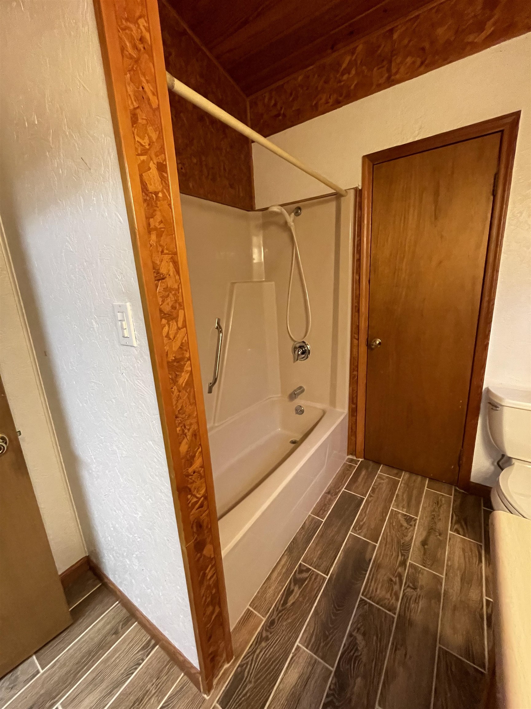 5890 Ben Bostick Road Quincy, FL 32351 - Photo 3 of 19 Gallery Image 3