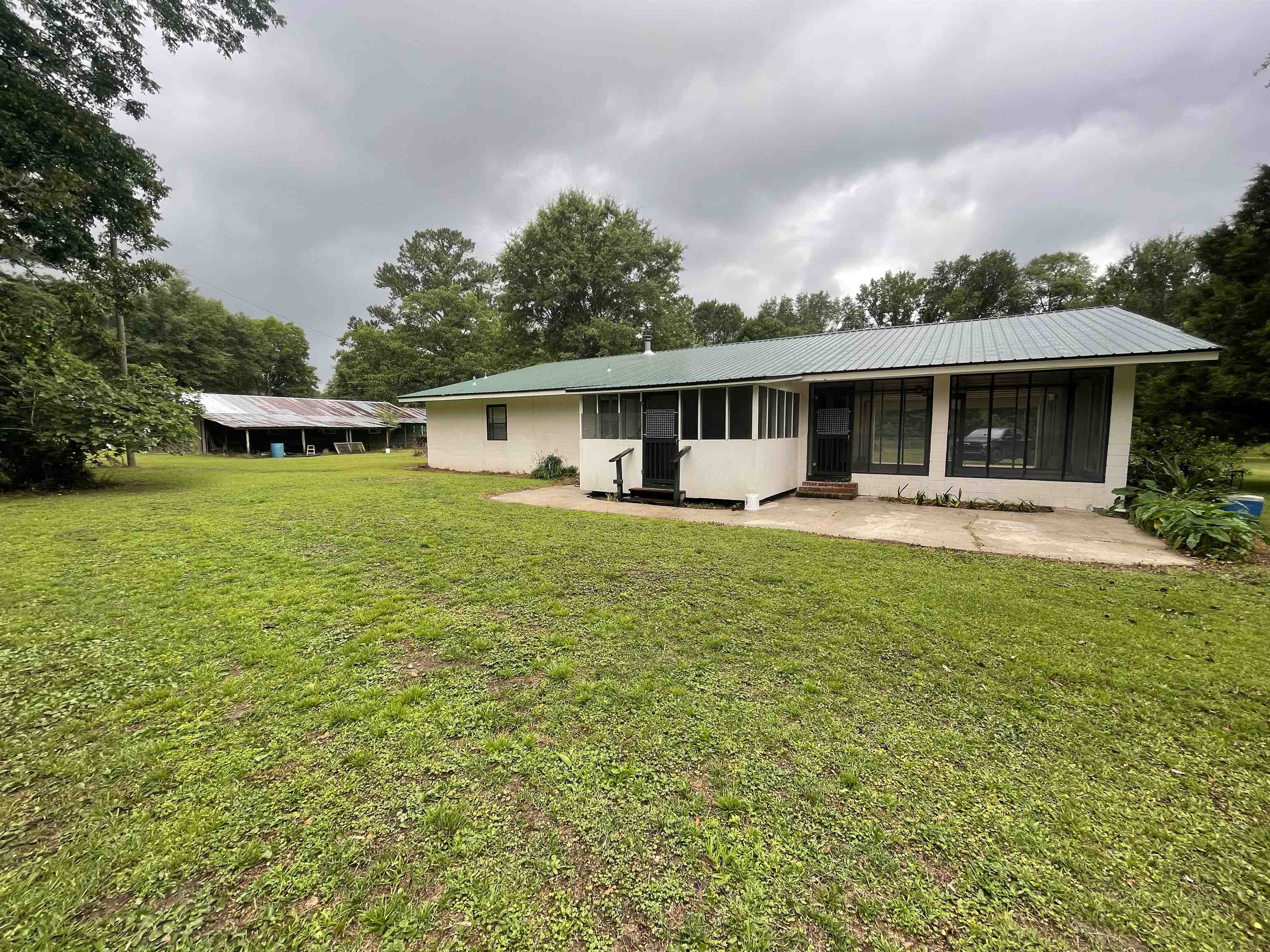 5890 Ben Bostick Road Quincy, FL 32351 - Photo 9 of 19 Gallery Image 9