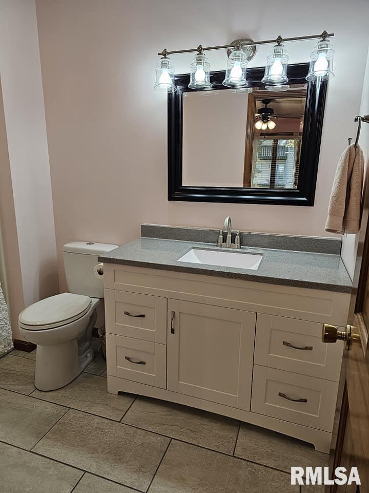 2414 Checkerberry Lane Springfield, IL 62711 - Photo 13 of 20