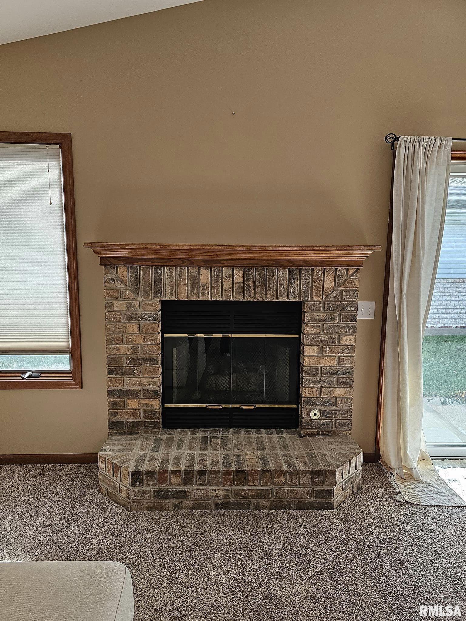 2414 Checkerberry Lane Springfield, IL 62711 - Photo 4 of 20