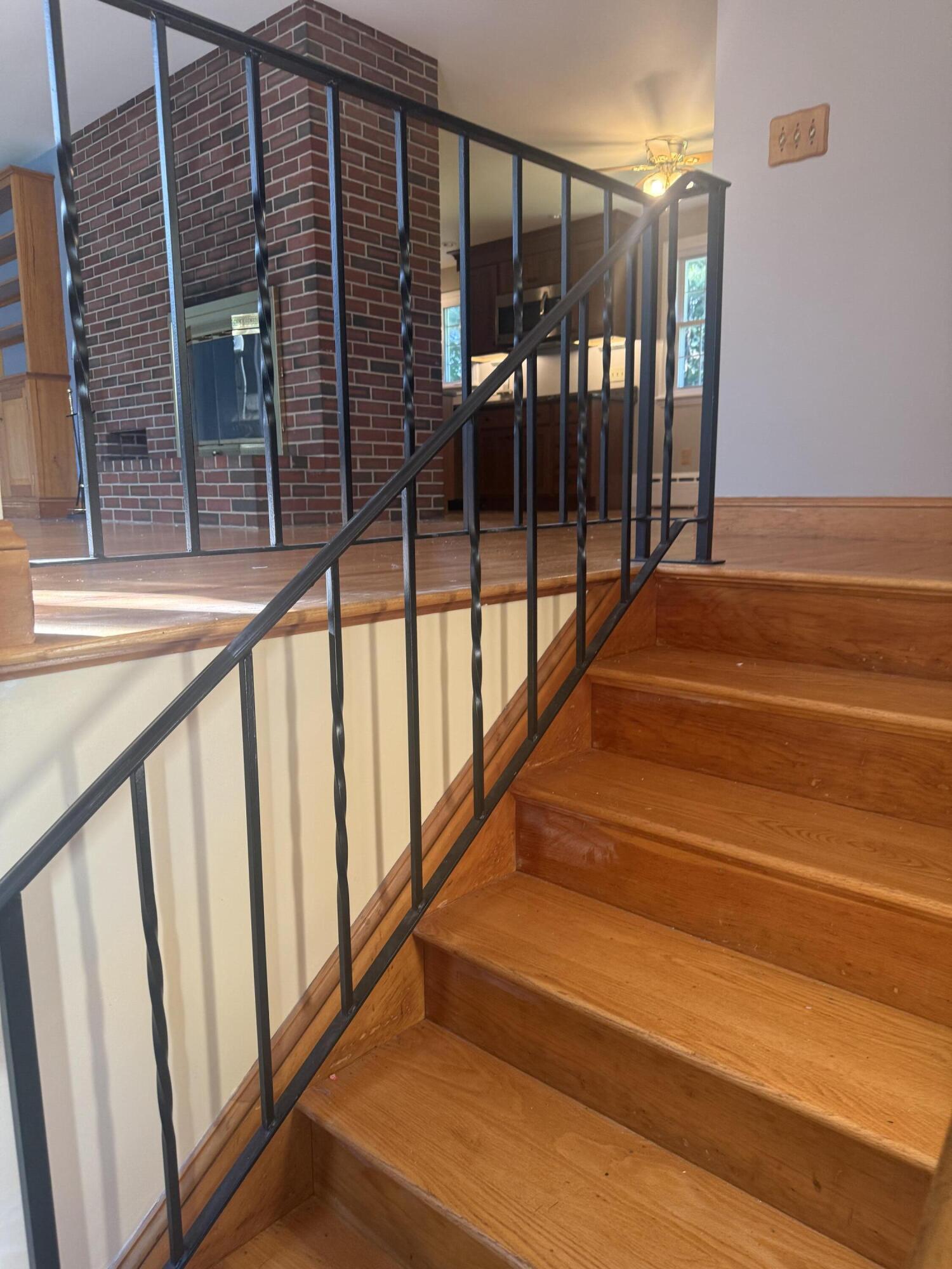 36 Pinewood Drive Cumberland, ME 04021 - Photo 28 of 38 stairs