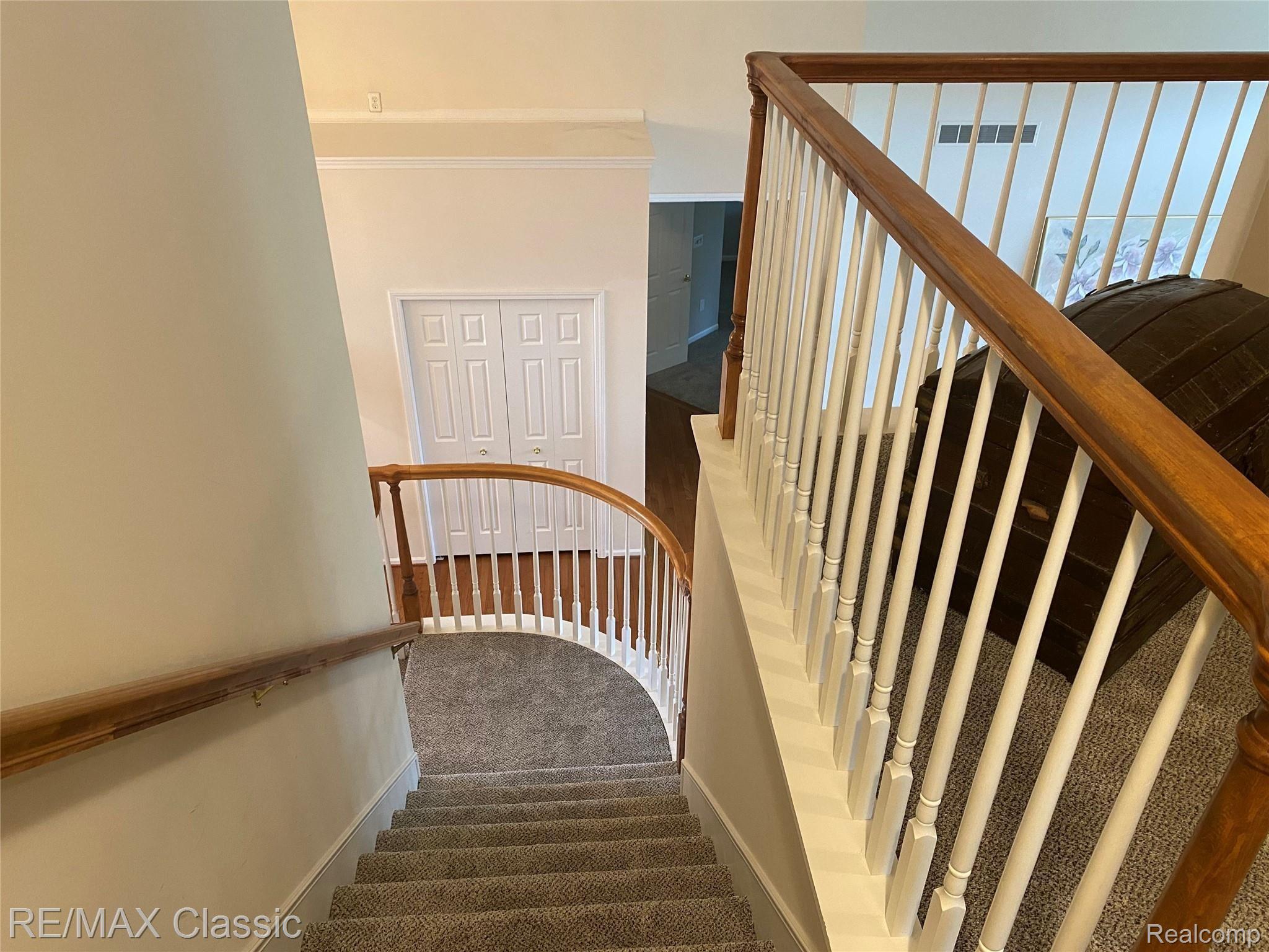 6980 Poppleton Road Canton, MI 48187 - Photo 4 of 66 A - Foyer 3.jpeg