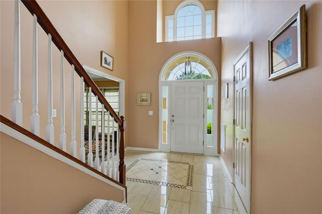581 Hunters Trace Dallas, GA 30157 - Photo 5 of 42