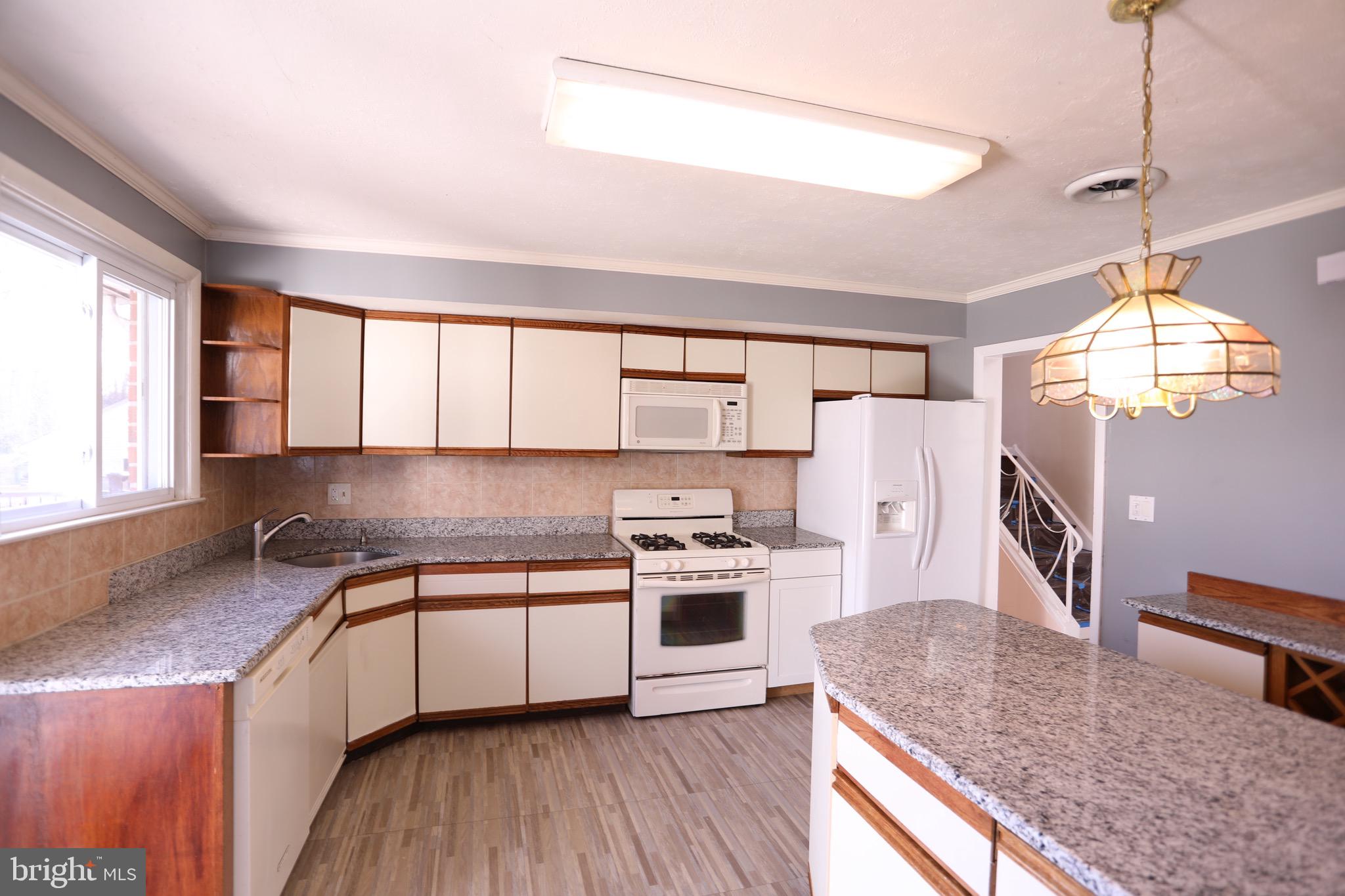 1443 Valley Forge Road Wayne, PA 19087 - Photo 12 of 42