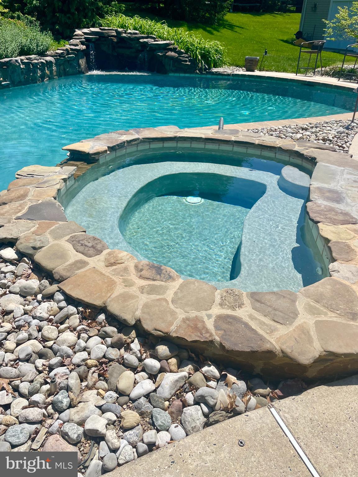 5069 Ryan Road Pipersville, PA 18947 - Photo 45 of 48 Spa with seating