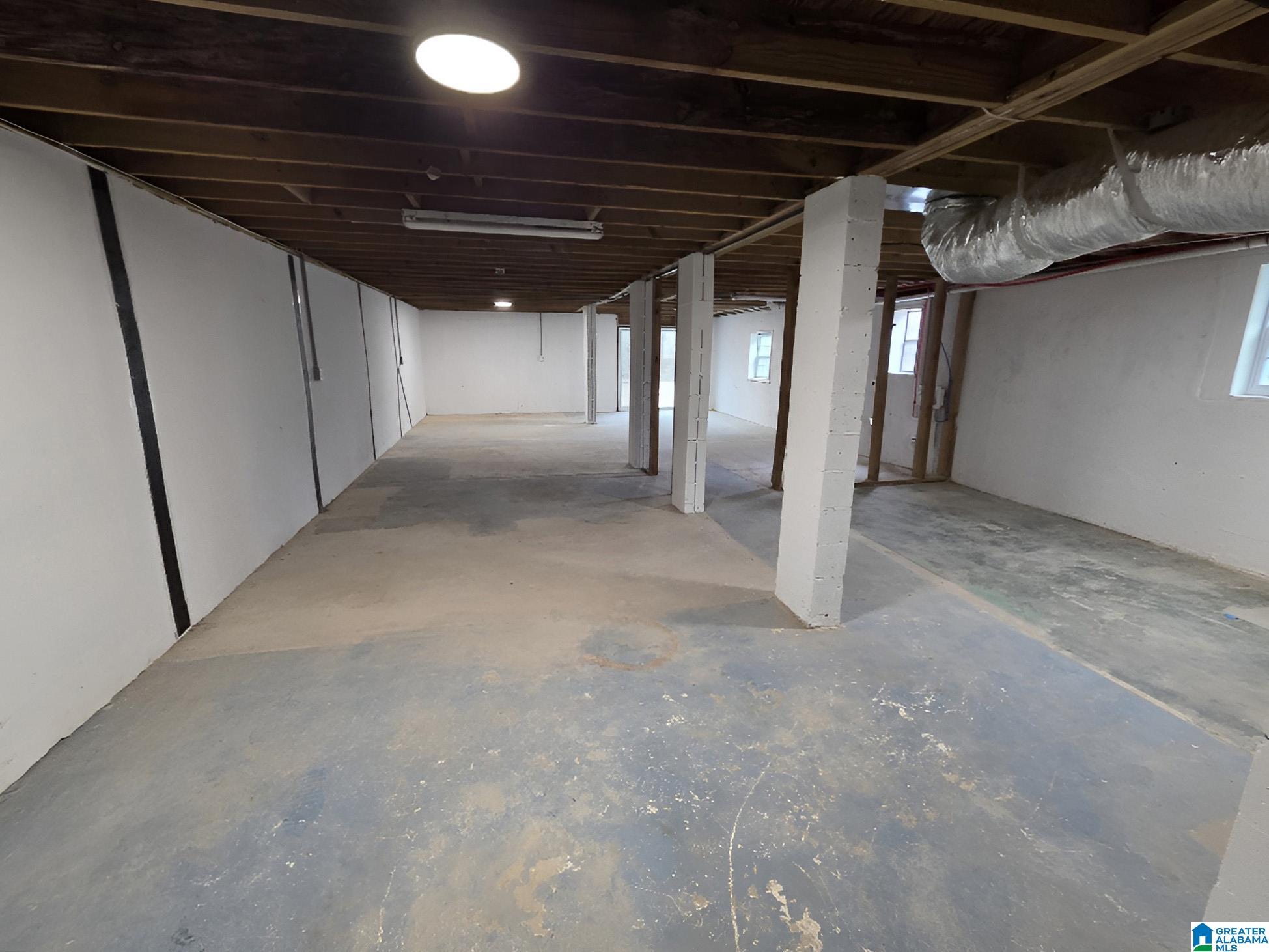 240 Burns Road Warrior, AL 35180 - Photo 13 of 17