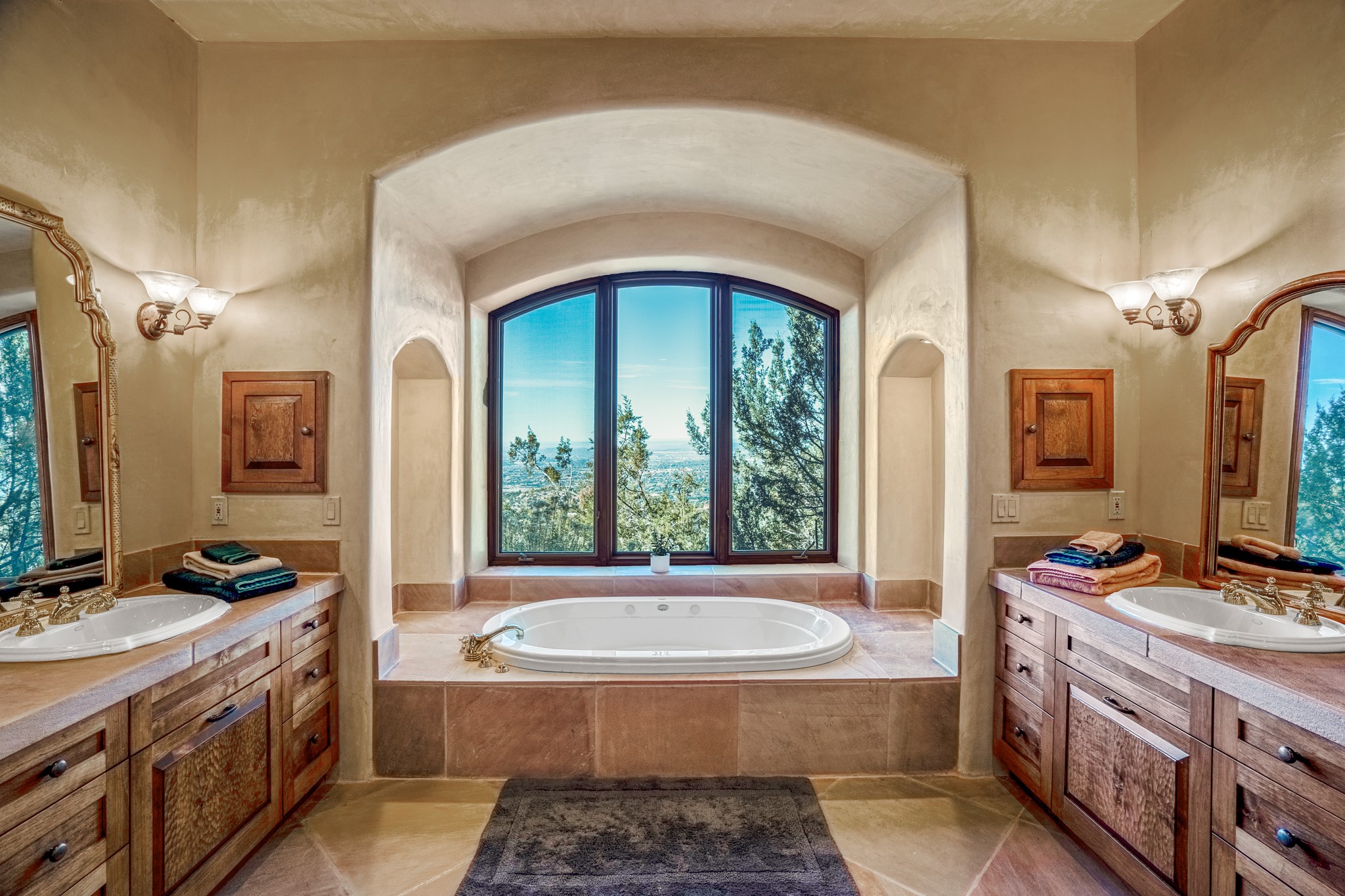243 Double Arrow Road Santa Fe, NM 87505 - Photo 39 of 43 Ensuite bath for West Bedroom