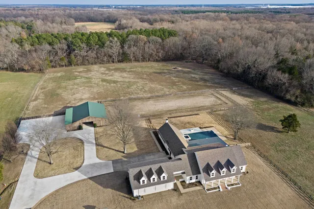 a view of house with outdoor space