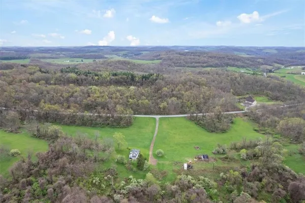 $450,000 | 739 Phillis Road, Bulger, PA 15019