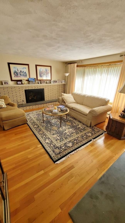 21 Biscayne Avenue Saugus, MA 01906 - Photo 5 of 20
