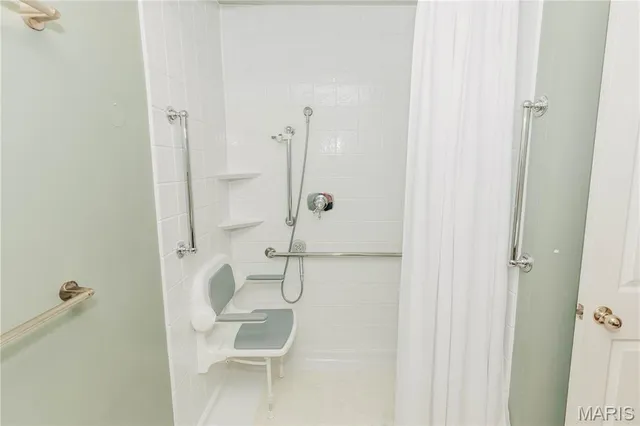 $279,500 | 16955 Lensman Drive, St. Robert, MO 65584