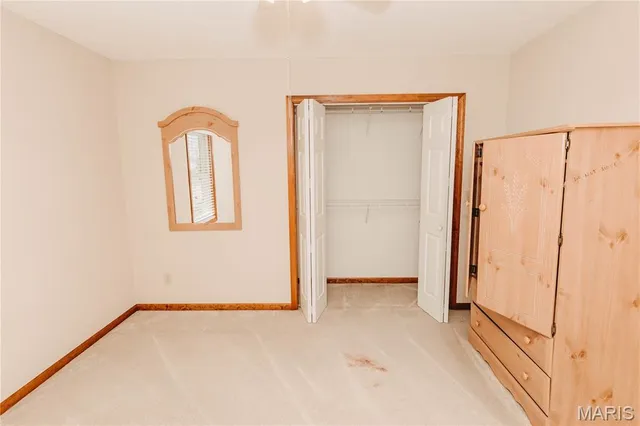 $279,500 | 16955 Lensman Drive, St. Robert, MO 65584