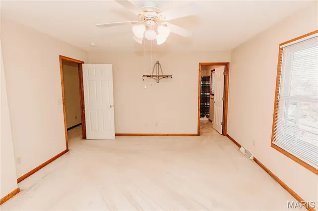 $279,500 | 16955 Lensman Drive, St. Robert, MO 65584