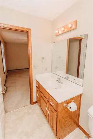 $279,500 | 16955 Lensman Drive, St. Robert, MO 65584