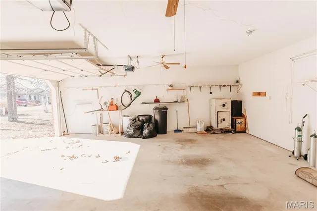 $279,500 | 16955 Lensman Drive, St. Robert, MO 65584