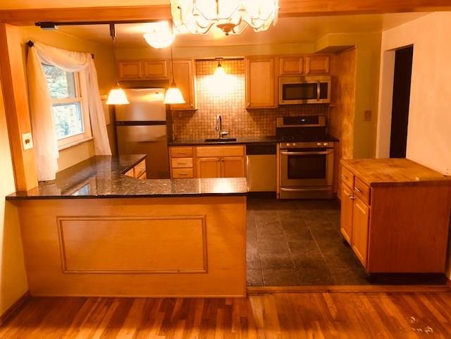 208 Hillendale Road Pittsburgh, PA 15237 - Photo 9 of 25