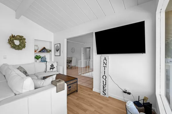 $1,299,000 | 3241 Quail Lane, Morgan Hill, CA 95037