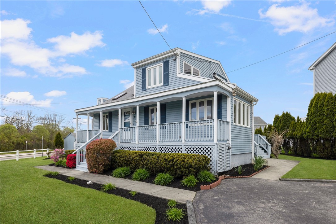 2 Major Arnold Road Narragansett, RI 02882 - Photo 4 of 38 Gallery Image 4