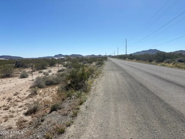 $180,000 | 68125 Simcox Road, Salome, AZ 85348