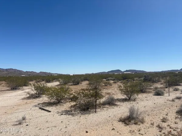 $180,000 | 68125 Simcox Road, Salome, AZ 85348