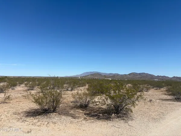 $180,000 | 68125 Simcox Road, Salome, AZ 85348