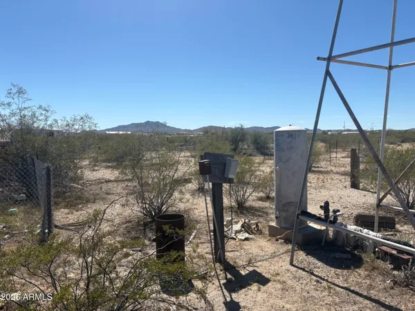 $180,000 | 68125 Simcox Road, Salome, AZ 85348