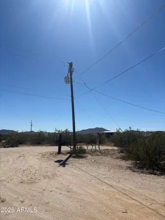$180,000 | 68125 Simcox Road, Salome, AZ 85348