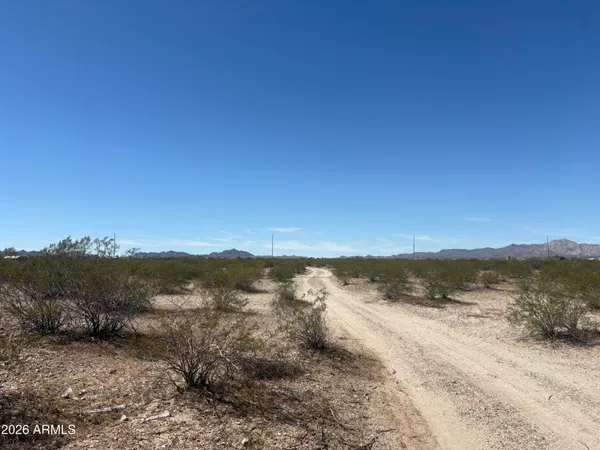 $180,000 | 68125 Simcox Road, Salome, AZ 85348