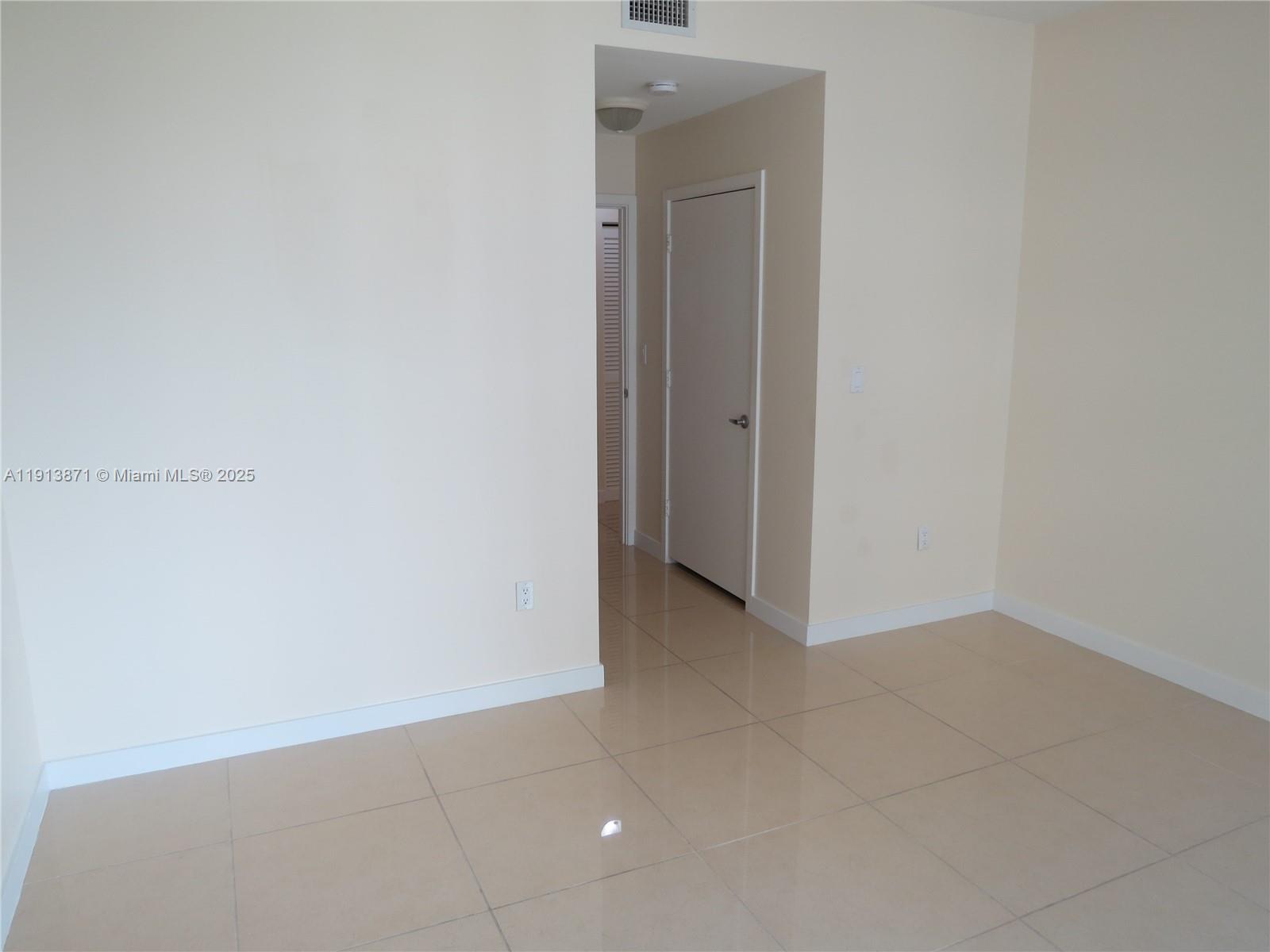 1111 Southwest 1st Avenue, Unit 1024N Miami, FL 33130 - Photo 11 of 12 a view of an empty room