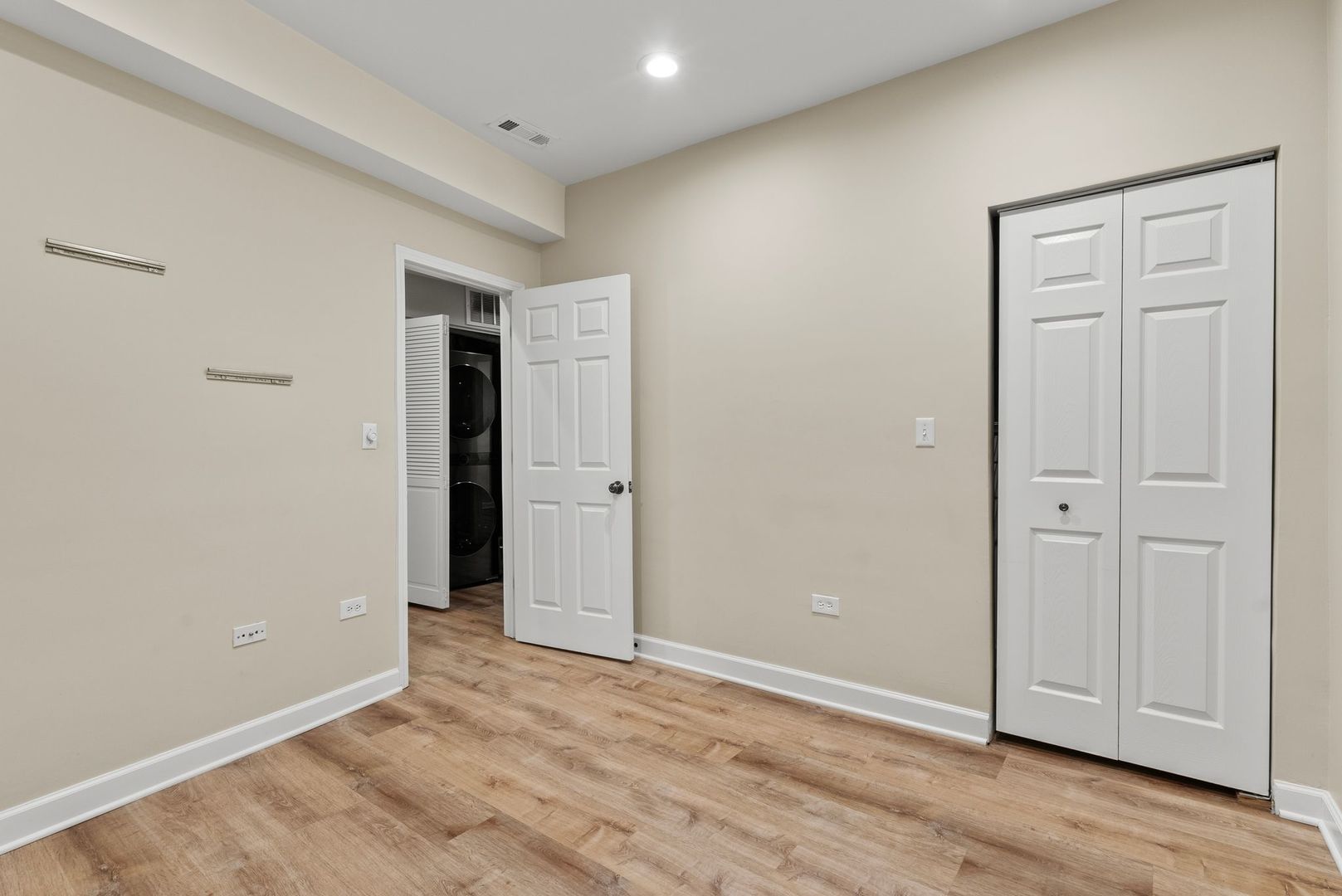 3105 West George Street, Unit 1 Chicago, IL 60618 - Photo 13 of 18