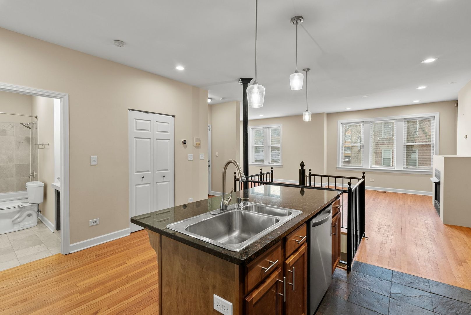 3105 West George Street, Unit 1 Chicago, IL 60618 - Photo 8 of 18