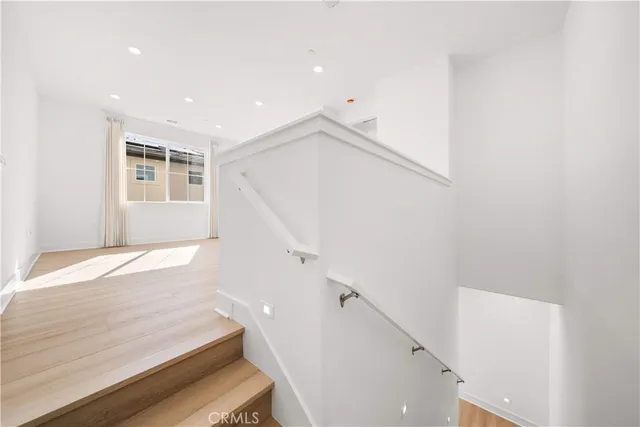 $1,428,000 | 297 Shoveler, Irvine, CA 92618