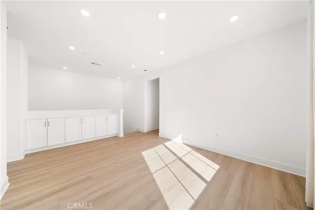 $1,428,000 | 297 Shoveler, Irvine, CA 92618