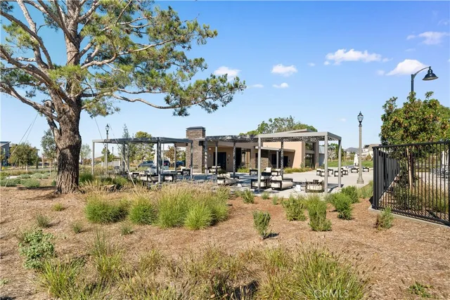 $1,428,000 | 297 Shoveler, Irvine, CA 92618