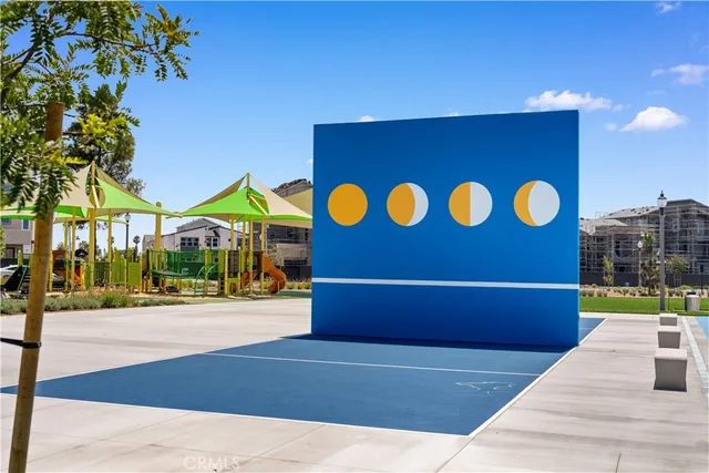 $1,428,000 | 297 Shoveler, Irvine, CA 92618