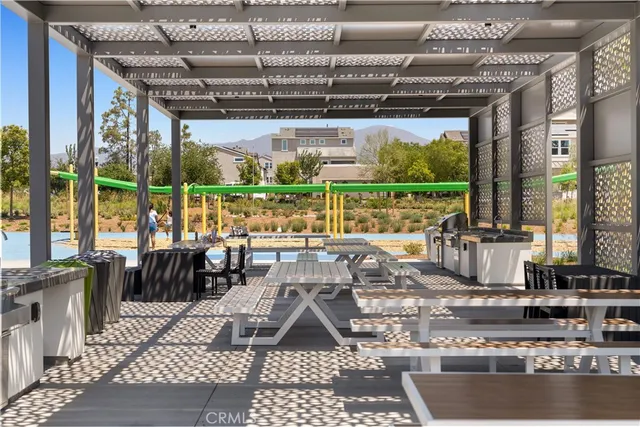 $1,428,000 | 297 Shoveler, Irvine, CA 92618