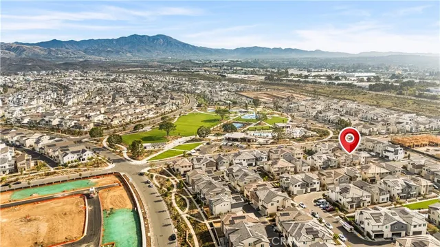 $1,428,000 | 297 Shoveler, Irvine, CA 92618