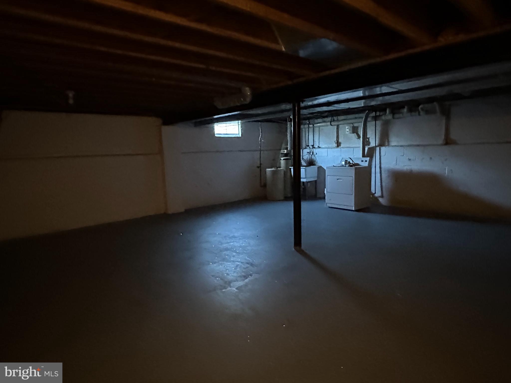 703 Lora Lane Hockessin, DE 19707 - Photo 23 of 28 a view of empty room with wooden floor