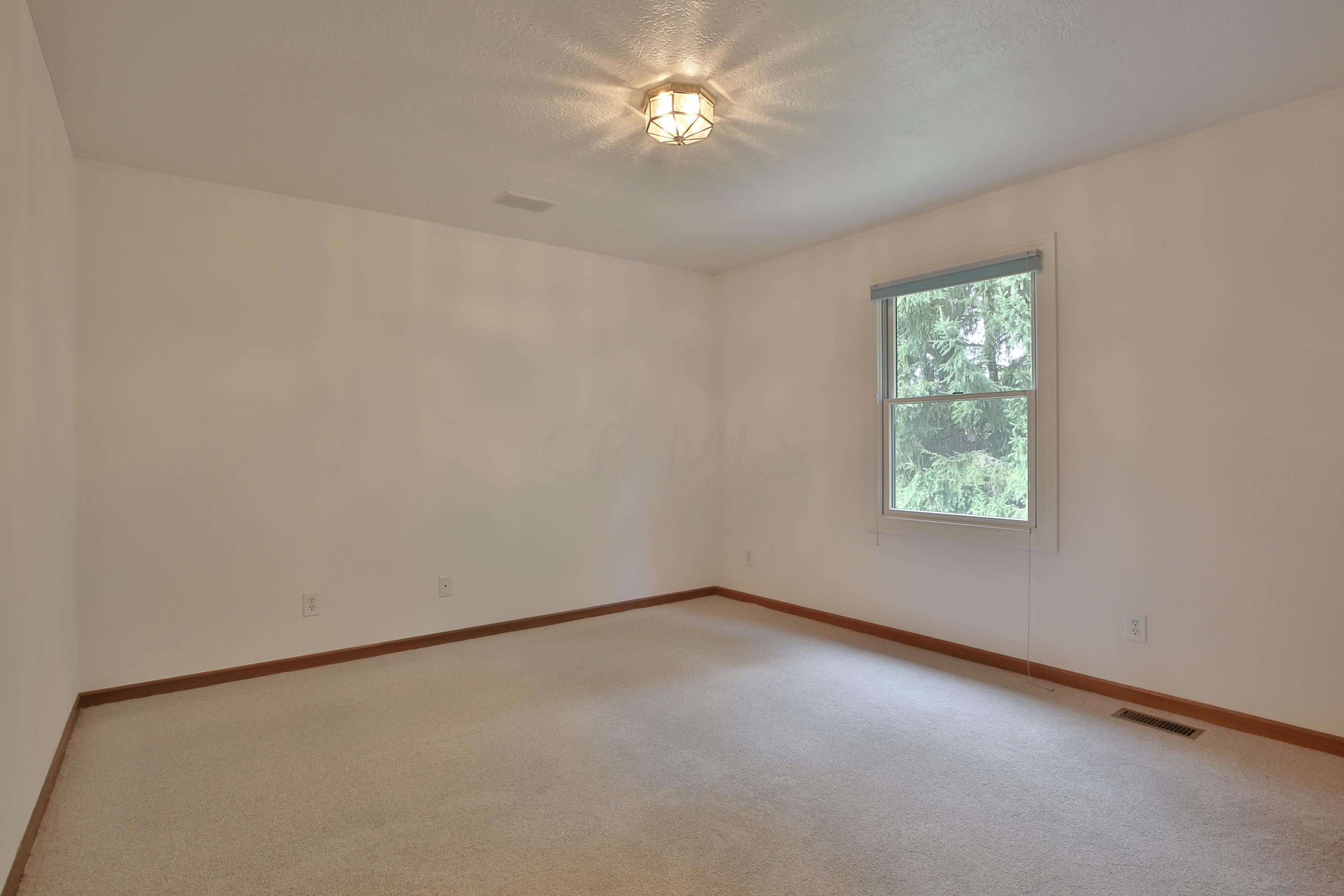 6473 Northland Road Worthington, OH 43085 - Photo 34 of 48