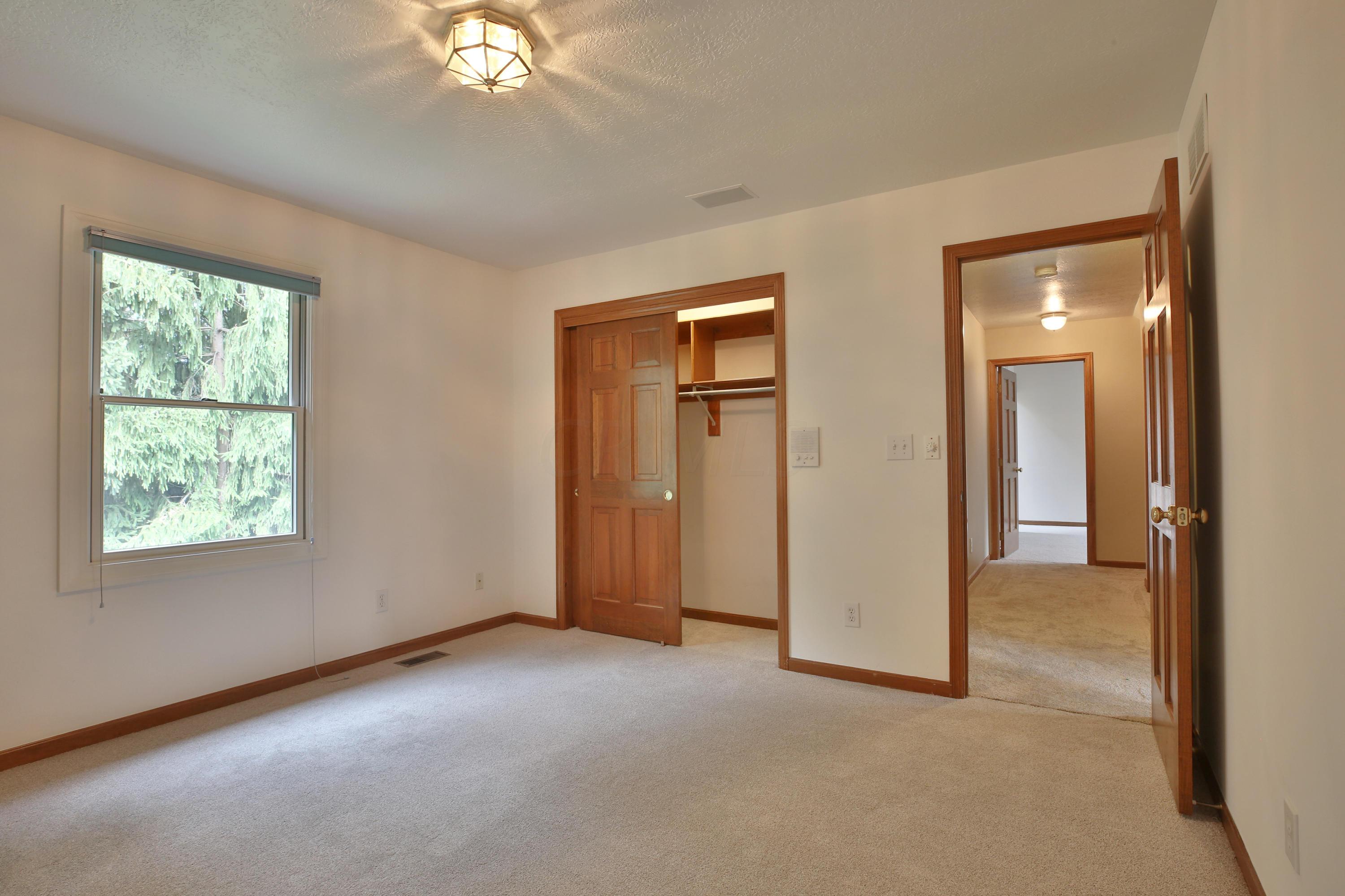 6473 Northland Road Worthington, OH 43085 - Photo 36 of 48