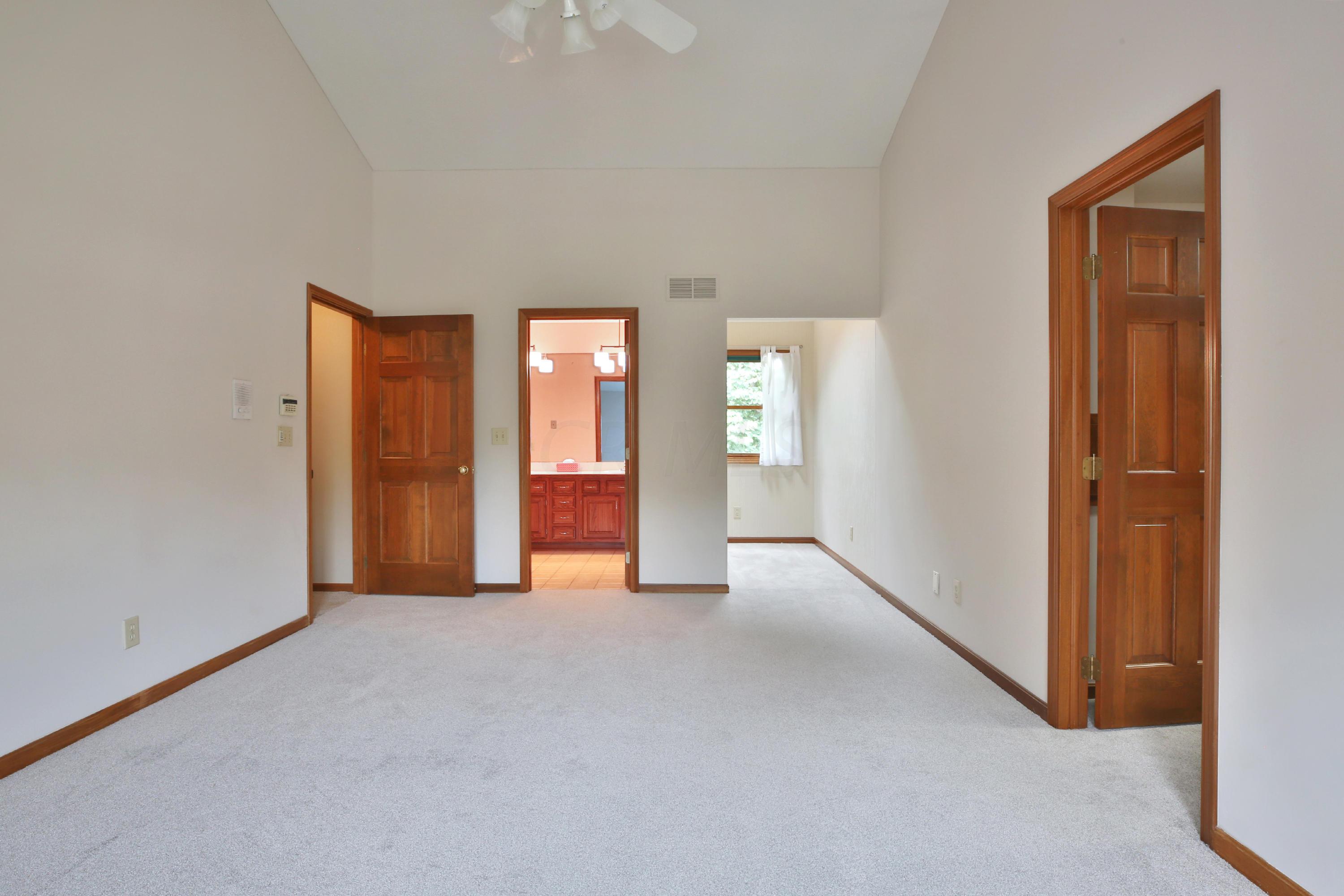 6473 Northland Road Worthington, OH 43085 - Photo 39 of 48